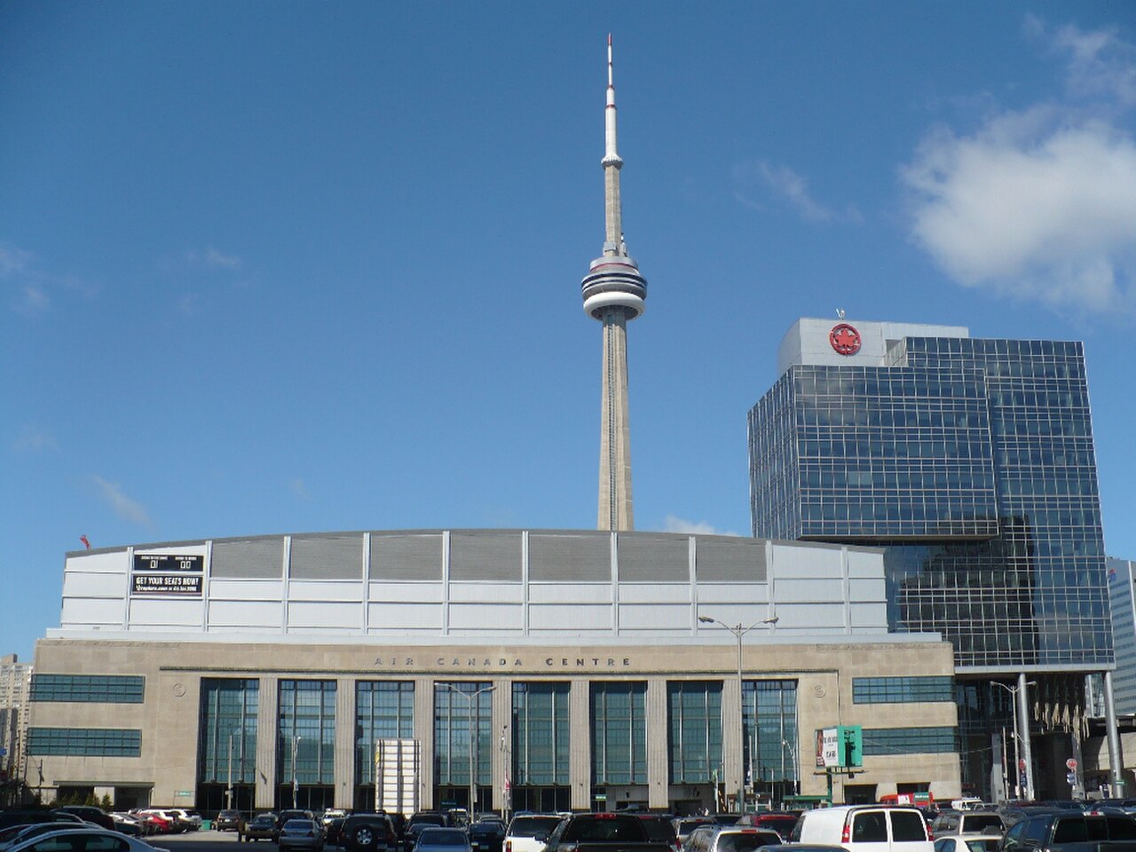Scotiabank Arena and CN Tower in Toronto