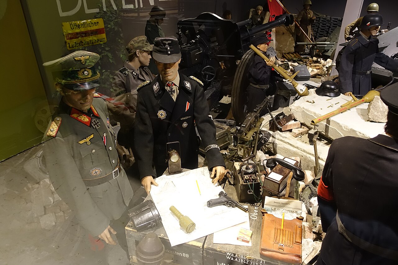 France and Germany Split on Europe’s Role in Securing Hormuz